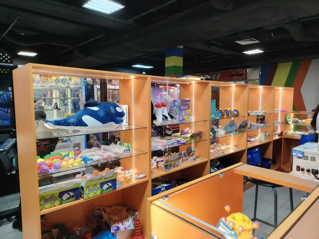 Прибыльный семейный развлекательный центр "Игромакс"