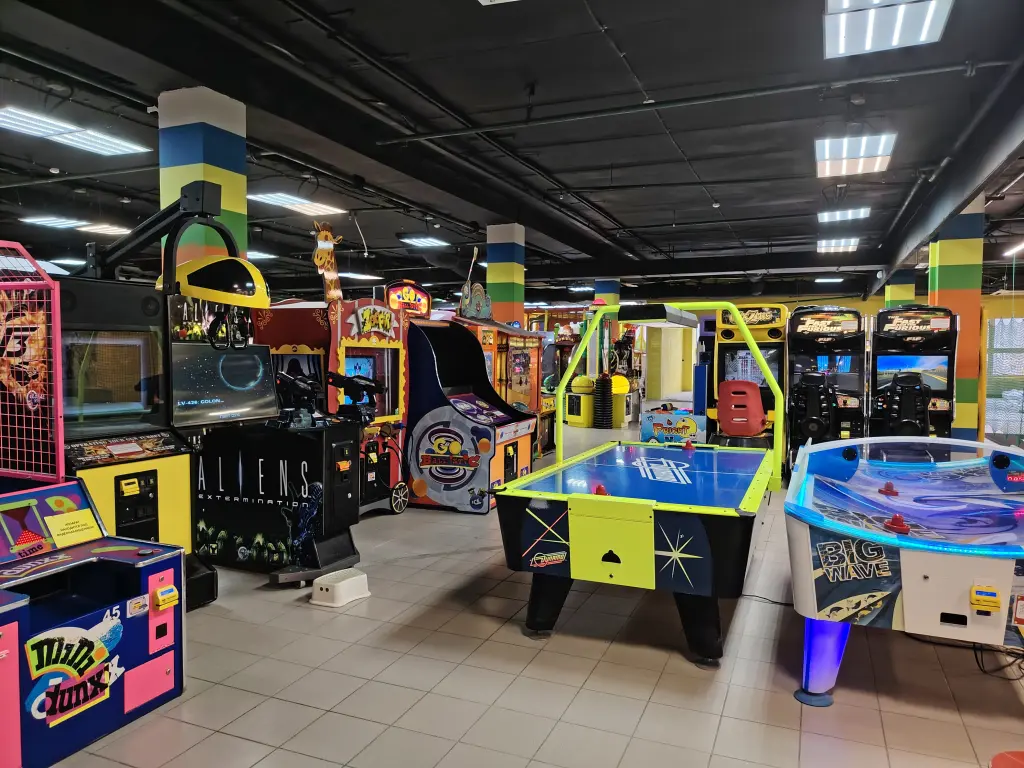 Прибыльный семейный развлекательный центр "Игромакс"